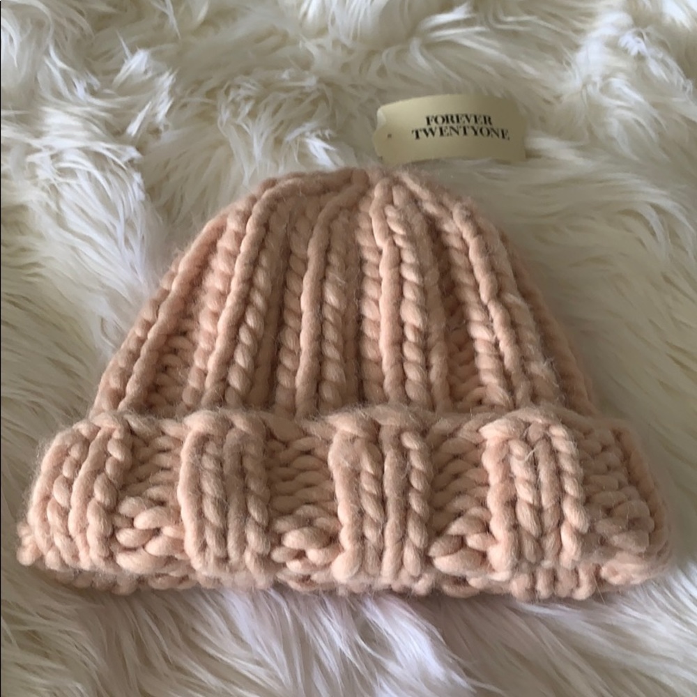Forever 21 knit hat